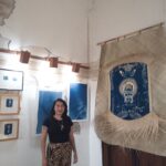 Golden Juanna, la artista que reaviva la técnica de la cianotipia en Puebla